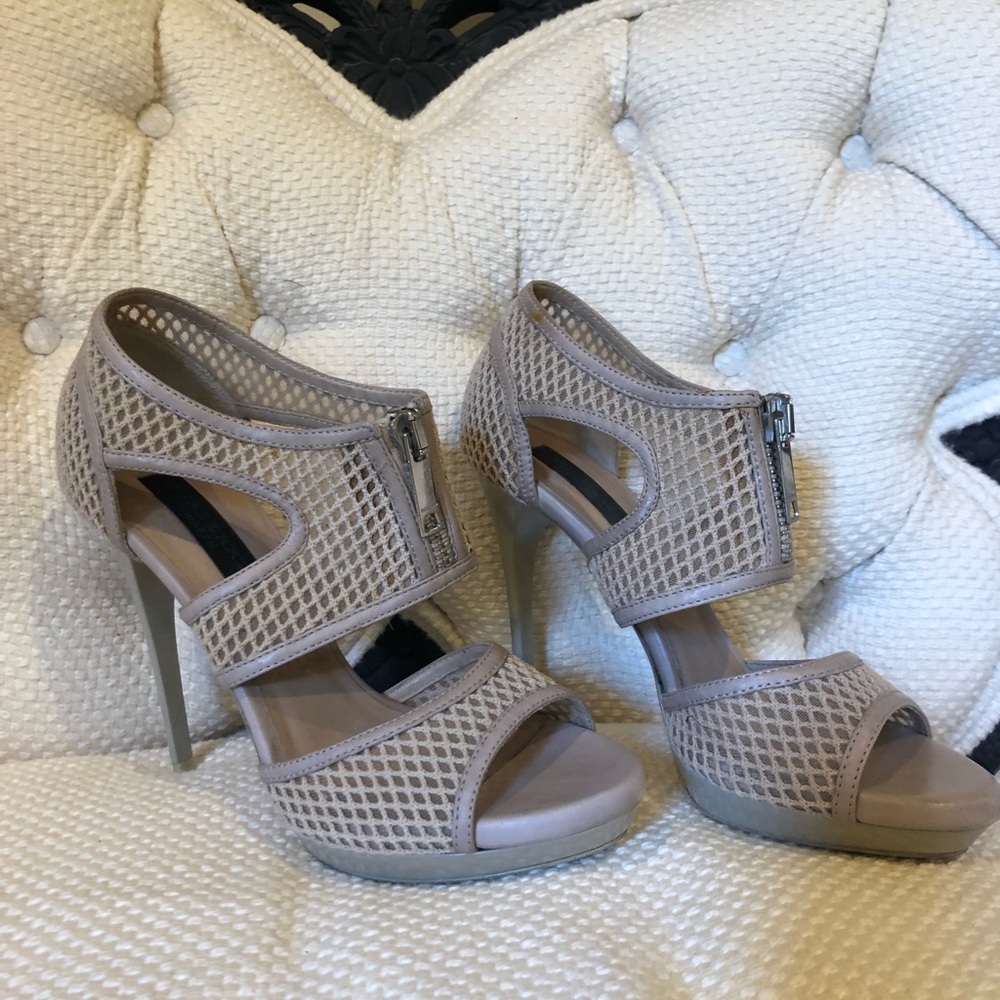 Burberry Prorsum Heels Size 38